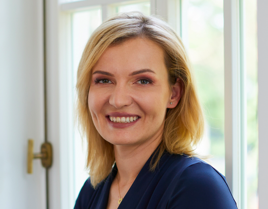 Agnieszka Kulas w rozmowie z nikalab opowiada o tym, jaką radę dałaby sobie, gdyby znowu miała 20 lat