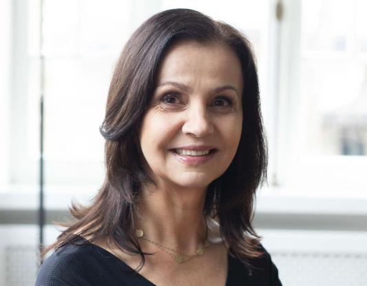 Olga Grygier-Simmons w rozmowie z nikalab opowiada o radzie, którą dałaby sobie, gdyby znowu miała 20 lat