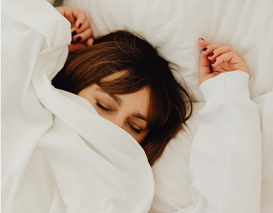Problemy ze snem w ciąży – jak sobie z nimi poradzić?